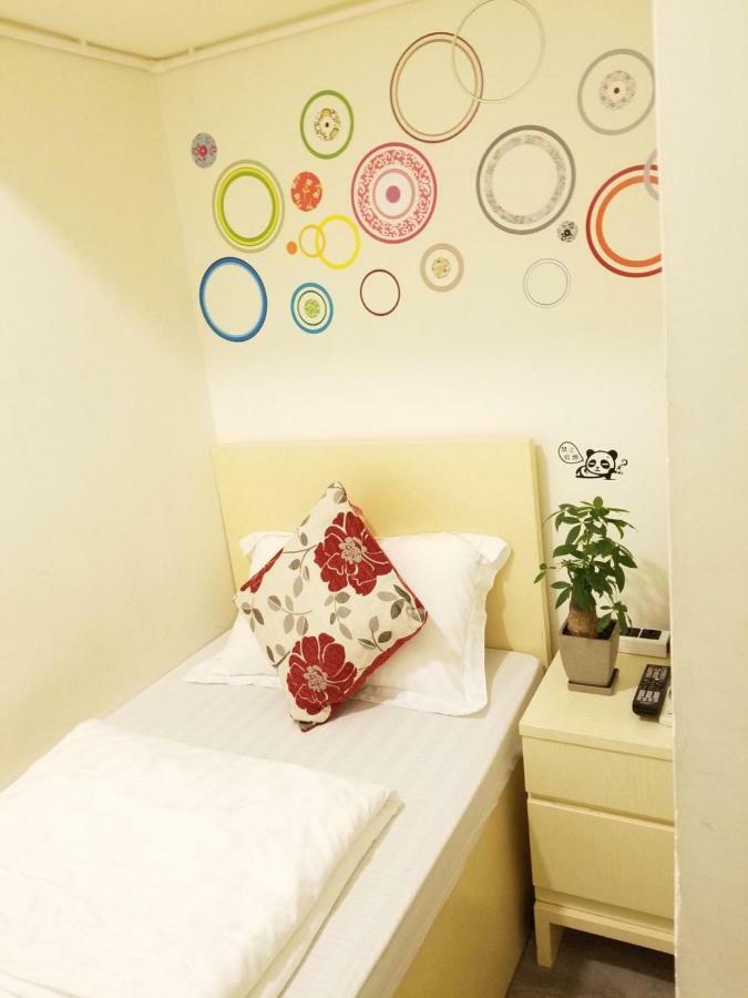 Sunlight Hotel Гонконг Екстер'єр фото
